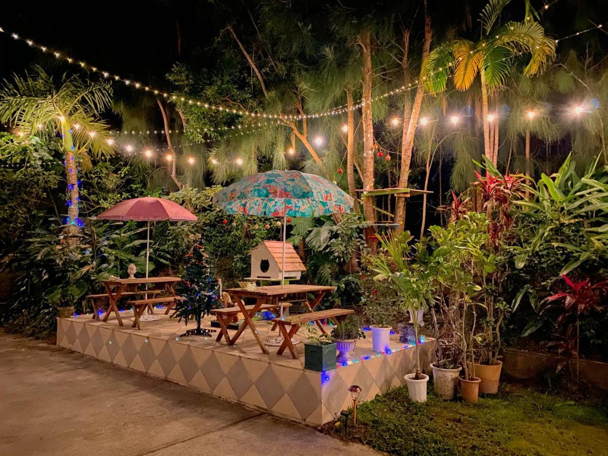 Cats,Piano & Starry Sky Resort Garden -Starry Forest Cottage Okinawa- 온나 외부 사진